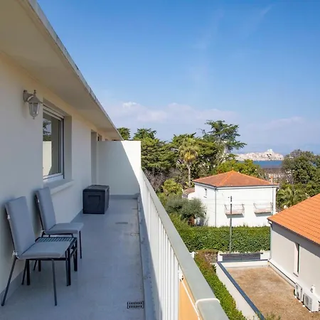 Bnb Renting Seafront In Cap D'Antibes Lägenhet *